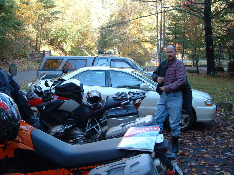 102747733-L.jpg