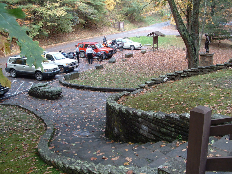 102747778-L.jpg