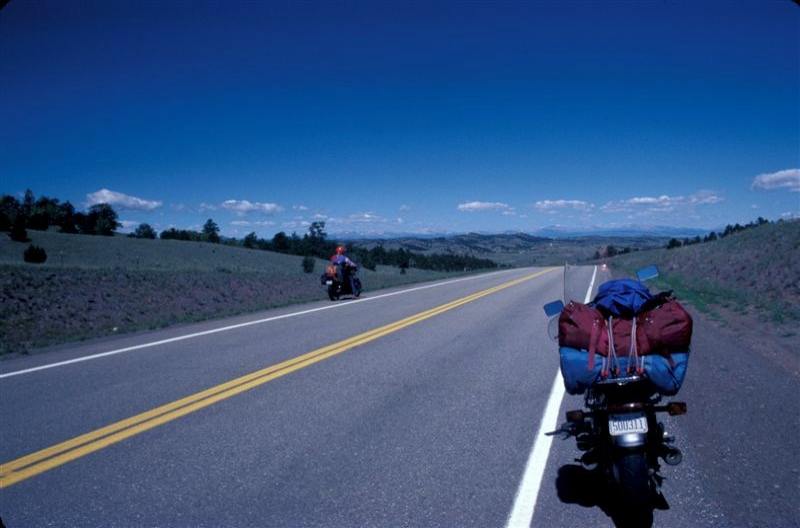 hwy9colorado-1stsightofrockiesldcr-1984.jpg